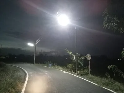 �ҹ�Դ������俶���������� 100W ����٧ 6 ���� �Դ��駷�� �.��û��